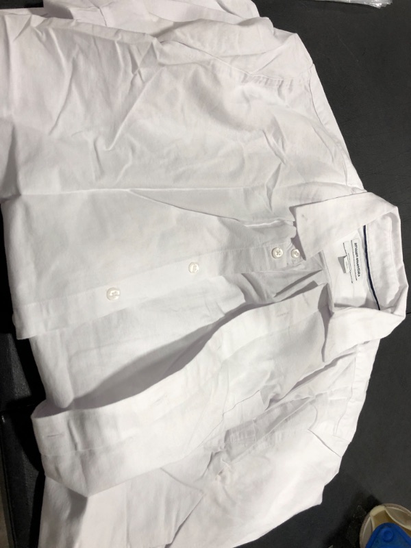Photo 2 of Amazon Essentials Men's Slim-Fit Short-Sleeve Pocket Oxford Shirt SIZE Large White