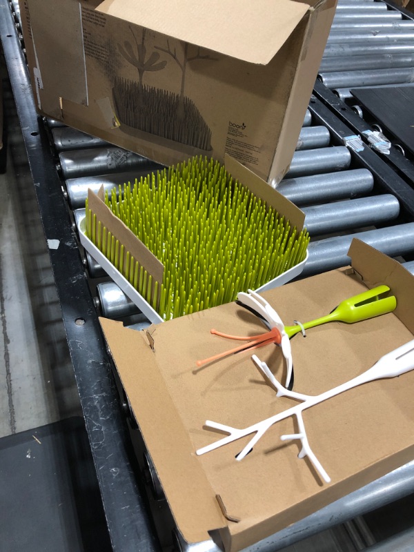 Photo 1 of Boon Grass Countertop Baby Bottle Drying Rack with Stem & Twig Accessories, 10.5x7x11.5 Inch (Pack of 1) Green Bundle