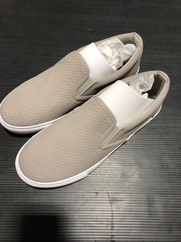 Photo 2 of DailyShoes Platform Slip-on Sneakers Round Toe Low Cut Thick Sole Dress Slip On Shoes Ballet Flats Flat Skate Walking Shoes SIZE 8