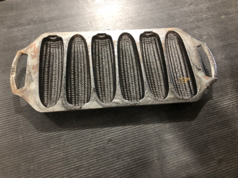 Photo 1 of 6 Stick Cornstick Pan
