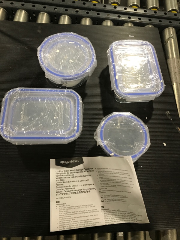 Photo 3 of Amazon Basics Glass Locking Lids Food Storage Containers, 