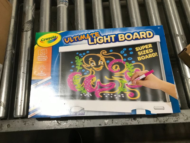 Photo 3 of Crayola Ultimate Light Board 11.5" x 18"