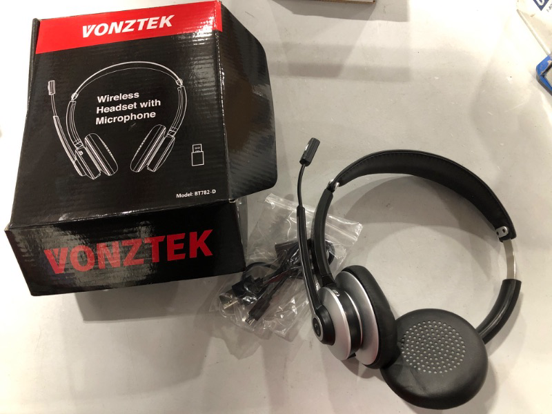 Photo 2 of Vonztek | Wireless Headset with Microphone