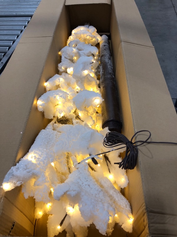 Photo 1 of Artificial Tree, Lighted maple Tree with 140 LED Lights Warm White Lights or Flocked White Finish for winter Decor, Thanksgiving or Christmas Decoration Festival, Wedding Party Home Indoor Outdoor 6ft
