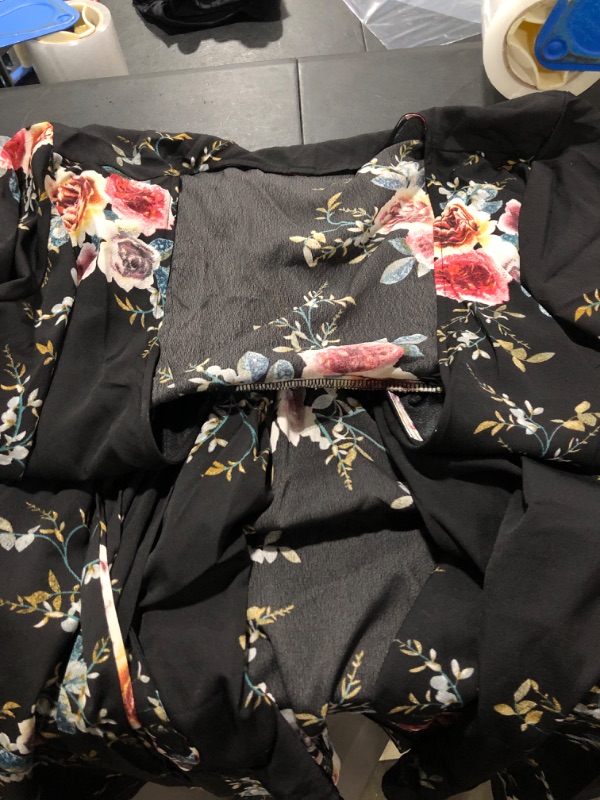 Photo 1 of 2XL black floral cloak 