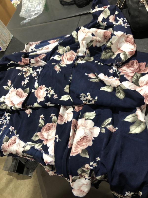 Photo 1 of 3XL FLORAL BLOUSE 