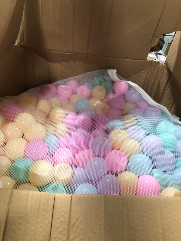 Photo 1 of Amazon Basics BPA Free Crush-Proof Plastic Ball Pit Balls with Storage Bag, Toddlers Kids 12+ Months, 6 Pastel Colors - Pack of 1000 6 Pastel Colors 1,000 Balls