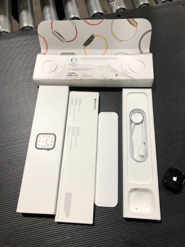 Photo 2 of PLEASE READ - LOCKED TO  ICLOUD ACCOUNT  ---

 Apple Watch Series 7 [GPS 45mm] Smart Watch w/ Midnight Aluminum Case with Midnight Sport Band. Fitness Tracker, Blood Oxygen & ECG Apps, Always-On Retina Display, Water Resistant GPS 45mm Midnight Aluminum C