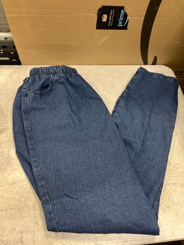 Photo 1 of Chic Classic Collection Women's Stretch Elastic Waist Pull-On Pant 14 Mid Shade Denim, SIZE 14 