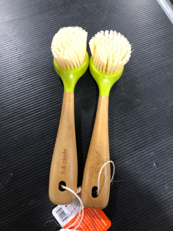 Photo 2 of 2 Full Circle Home - Dish Brush Be Good - EA of 1-1 CT