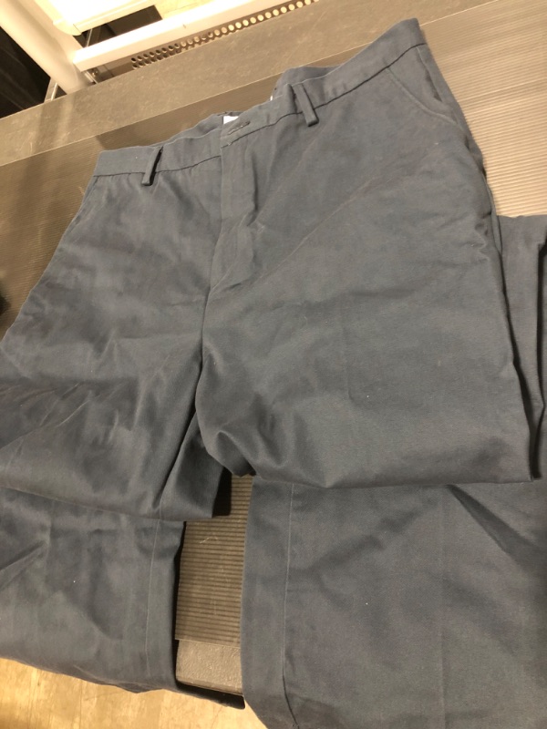 Photo 1 of 35W x 34L amazon essentials pants 