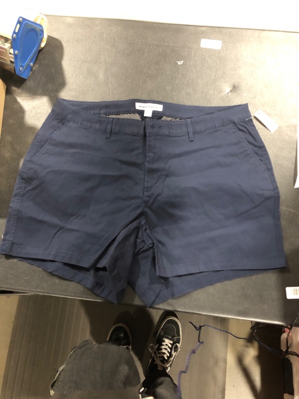 Photo 1 of Amazon Essentials 18 W Shorts Navy