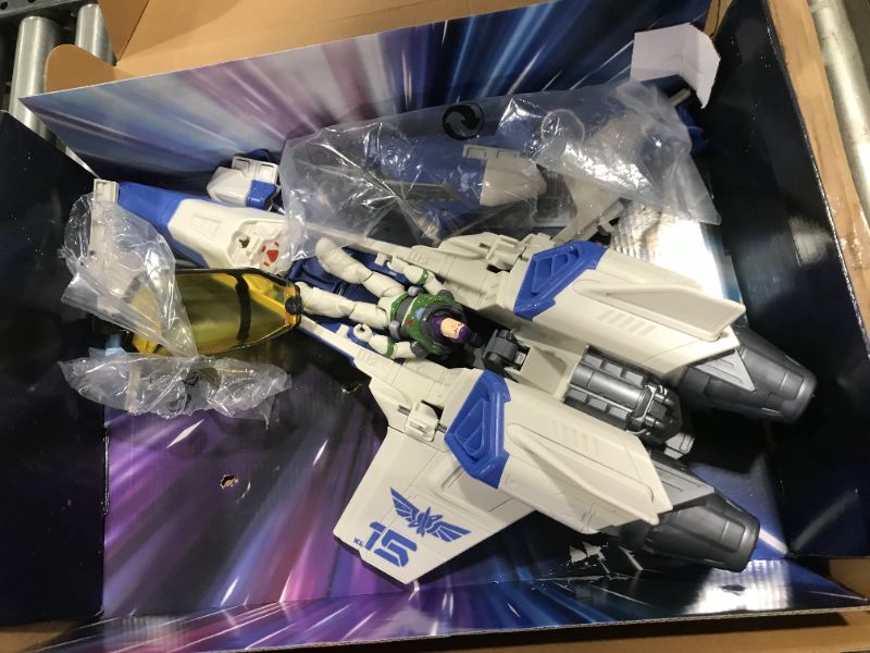 Photo 2 of Disney and Pixar Lightyear Toys, XL-15 Spaceship Vehicle with Buzz Lightyear Action Figure and Projectiles, Blast and Battle Pack???? Frustration Free Packaging