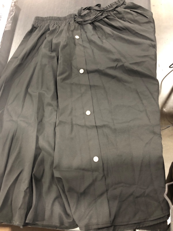 Photo 2 of [Size L] Milumia Women's Plus Size Button Front Knot Elastic Waist A Line Basic Midi Skirt
