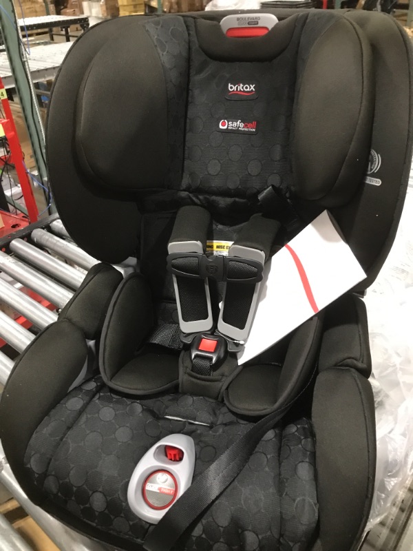 Photo 2 of Britax Boulevard ClickTight Convertible Car Seat - Circa