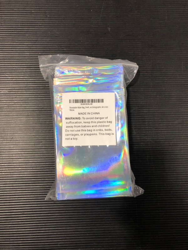 Photo 2 of 100 Pieces Bags Holographic Packaging Bags Storage Bag for Food Storage (3.3 x 5.1 Inches, Holographic Color)
