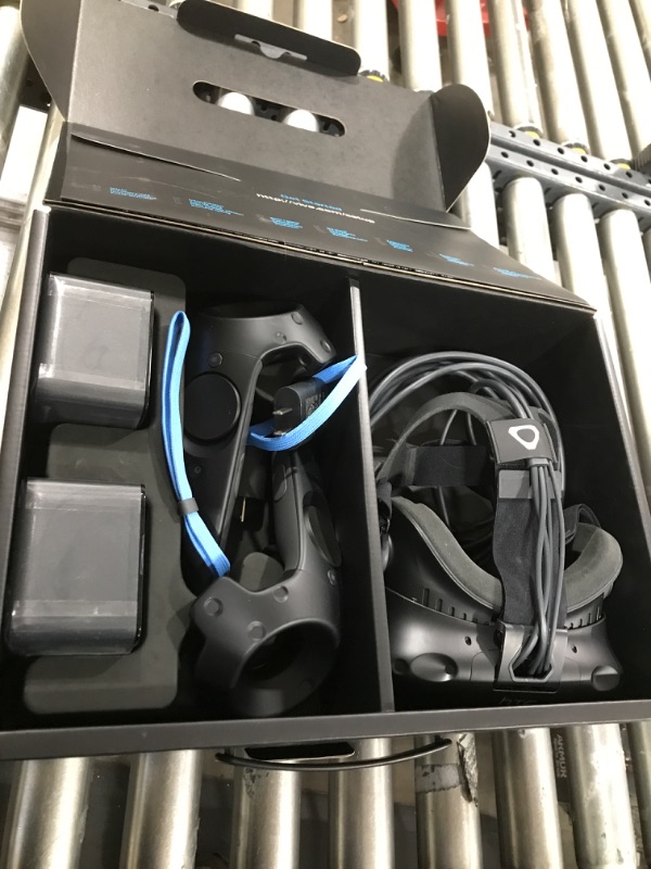 Photo 2 of HTC Vive VR Headset
