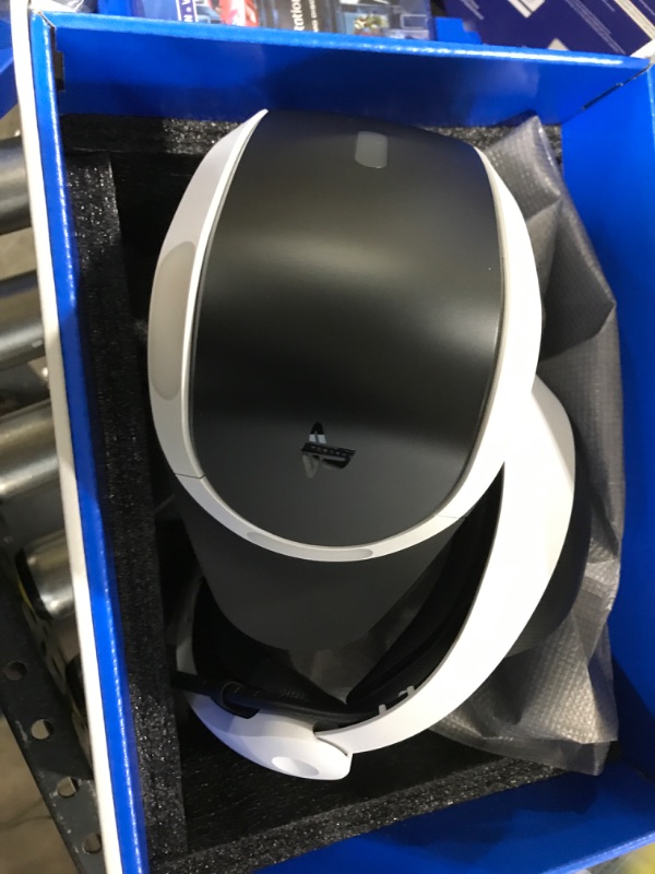 Photo 2 of Sony PlayStation VR Headset 3001560
