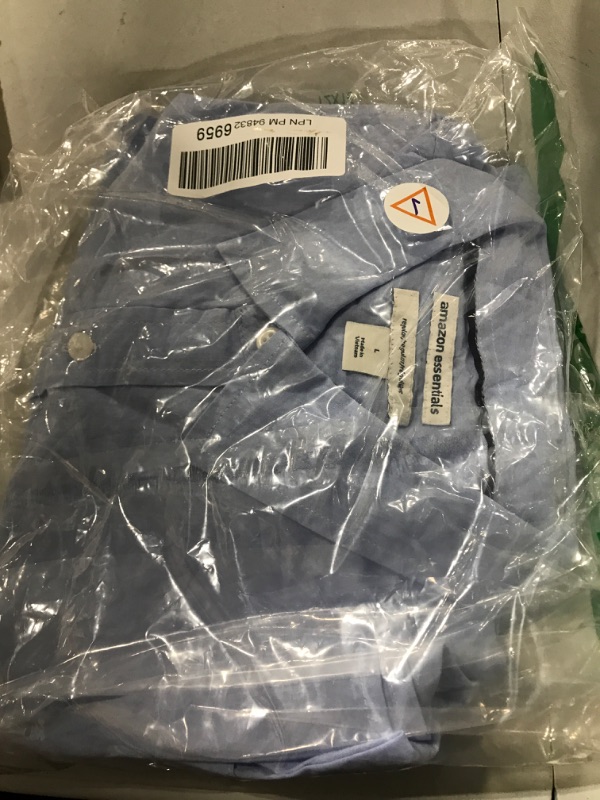 Photo 1 of Amazon essentials size Lrg blue button up shirt 