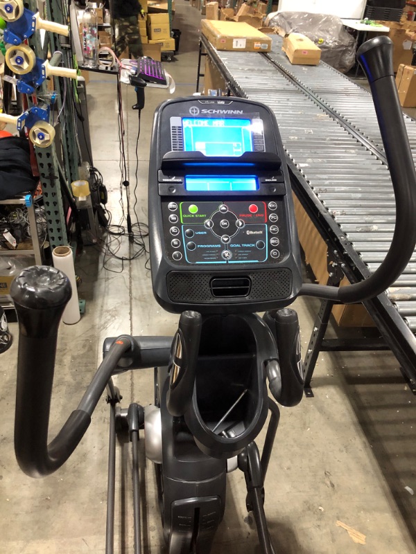 Photo 2 of Schwinn Fitness 470 Elliptical
