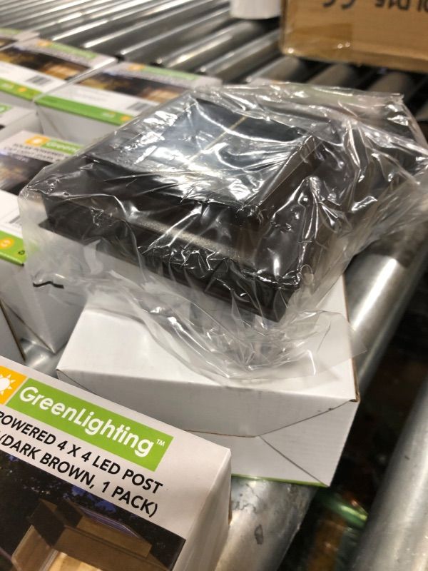 Photo 3 of Translucent 12 Lumen LED Solar Powered Post Cap Light for 4x4 Wood Posts (12 Pack, Dark Brown)

DESIGNED TO FIT NOMINAL WOOD 4" X 4" POSTS - Each light measures 4.7" x 4.7" x 2.6". Interior base measures 3.5" x 3.5".

