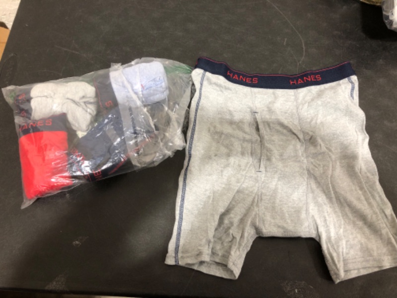 Photo 1 of 5 PACK HANES TAGLESS BOXERS SIZE M 