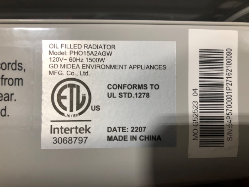 Photo 1 of PELONIS PHO15A2AGW, Basic Electric Oil Filled Radiator, 1500W Portable Full Room Radiant Space Heater with Adjustable Thermostat, White, 26.10 x 14.20 x 11.00 in