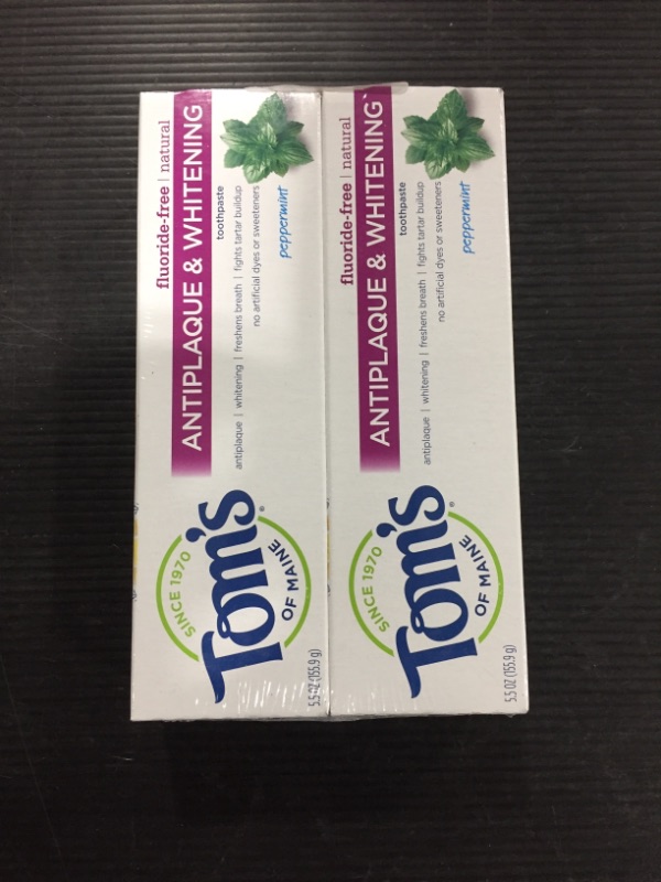 Photo 2 of [2 Pack] Toothpaste Antiplaque & Whitening Peppermint Tom's Of Maine 5.5 oz Paste