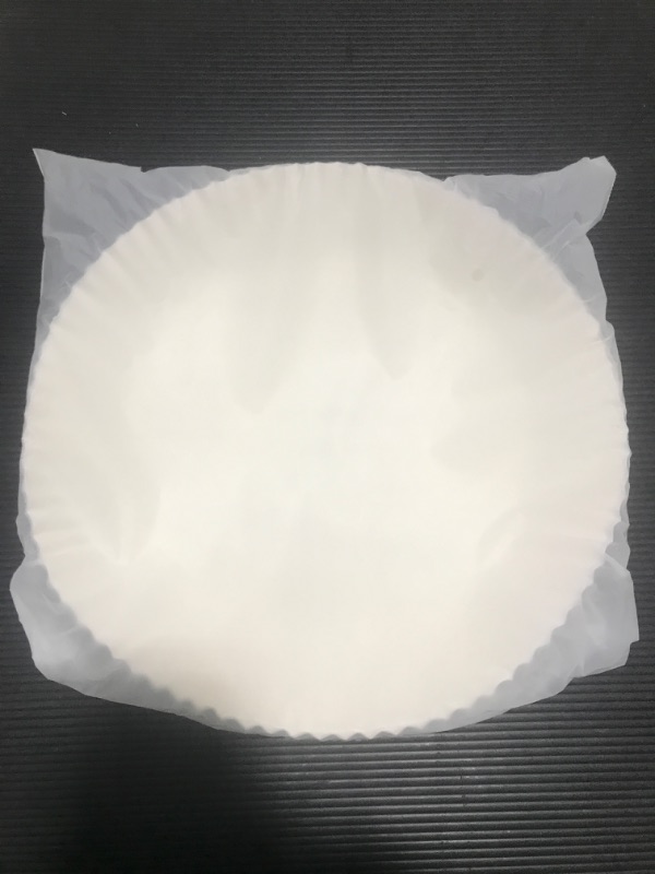 Photo 2 of 8.0 inch Disposable Parchment Cooking Paper for Air Fryer, 100 Pcs -White 8.0 inch