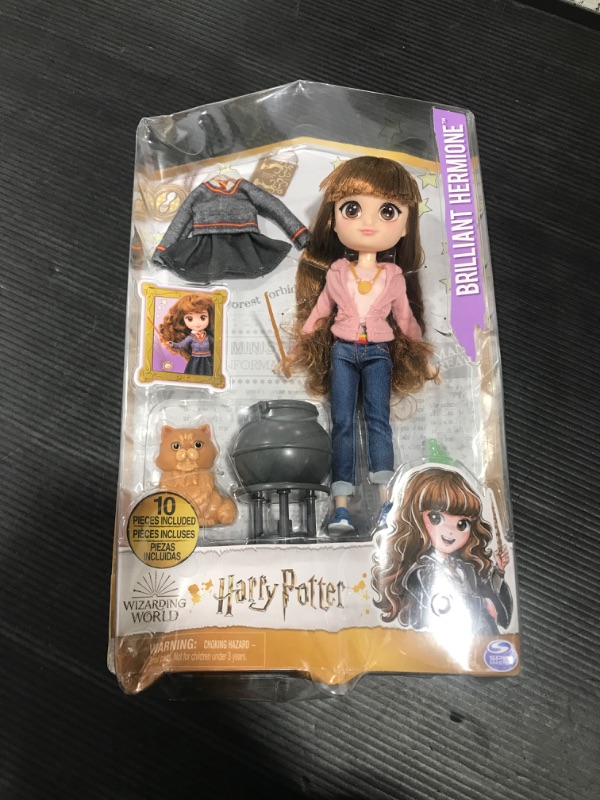 Photo 2 of Closeout! Wizarding World 8in Doll Deluxe Fashion
