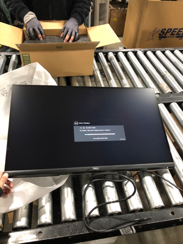 Photo 2 of Dell S2722QC 27-inch 4K USB-C Monitor - UHD (3840 x 2160) Display, 60Hz Refresh Rate, 8MS Grey-to-Grey Response Time (Normal Mode), Built-in Dual 3W Speakers, 1.07 Billion Colors - Platinum Silver 27 Inches S2722HC