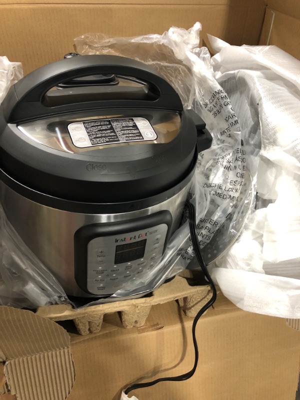 Photo 2 of FOR PARTS ONLY! Instant Pot Duo Crisp 11-in-1 Air Fryer and Electric Pressure Cooker Combo with Multicooker Lids That Air Fries, Steams, Slow Cooks, Sautes, Dehydrate
