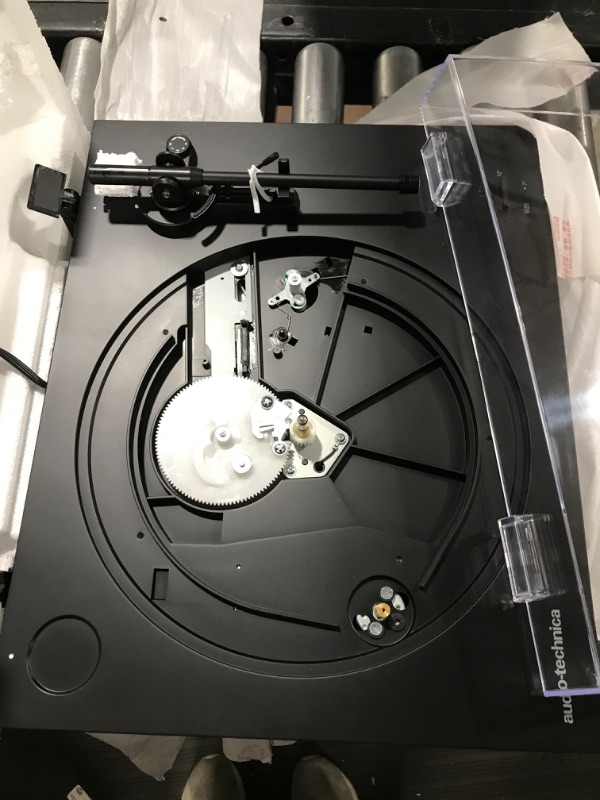 Photo 1 of AudioTechnica at-LP3BK Fully Automatic Belt-Drive Stereo Turntable (Black)
