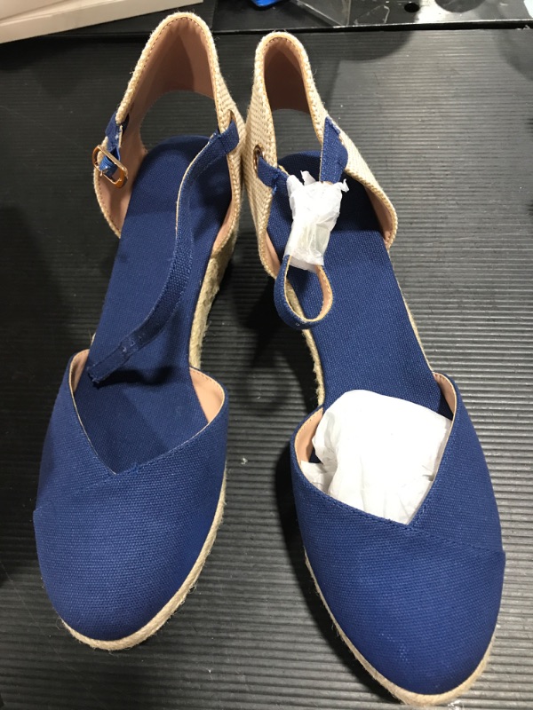 Photo 1 of  Women's platform Wedges - Navy Size 9 1/2 Blue