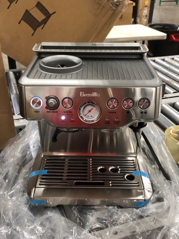 Photo 2 of ***PARTS ONLY***  Breville BES870XL Barista Express Espresso Machine, Brushed Stainless Steel 12.5 x 12.6 x 13.1 inches

