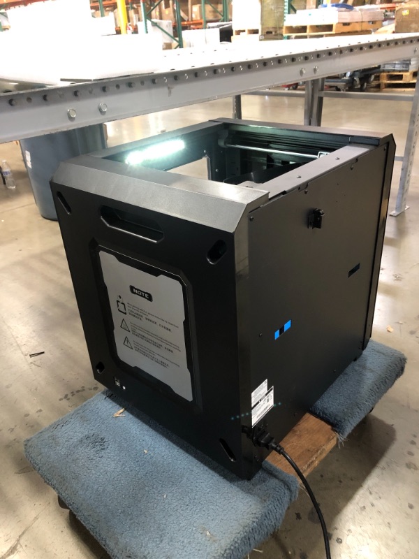 Photo 7 of USED: Flashforge 3D Printer Guider II Large Size Intelligent Industrial Grade 3D Printer,Resume Printing for Serious Hobbyists and Professionals with Production Demands 19.29 x 21.65 x 22.05 inches

