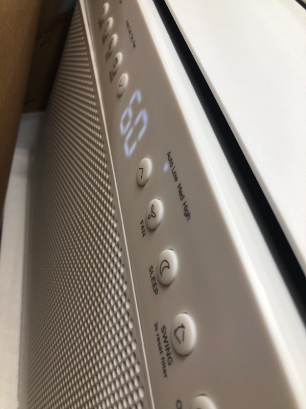 Photo 2 of TESTED POWERS ON**
Midea 8,000 BTU U-Shaped Smart Inverter Window Air Conditioner–Cools up to 350 Sq. Ft., Ultra Quiet with Open Window Flexibility, Works with Alexa/Google Assistant, 35% Energy Savings, Remote Control
