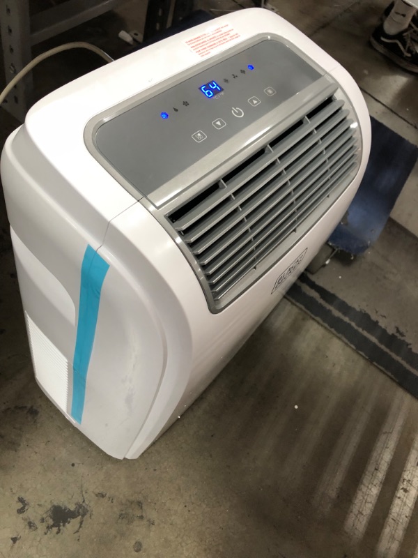 Photo 6 of BLACK+DECKER 5 000 BTU DOE (8 000 BTU ASHRAE) Portable Air Conditioner with Remote Control White
