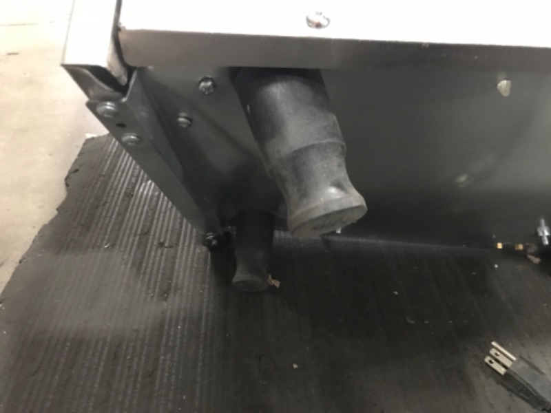 Photo 3 of DAMAGED, VEVOR 110V Commercial Ice Maker 80-90LBS/24H with 33LBS Bin, Full Heavy Duty Stainless Steel Construction, Automatic Operation
