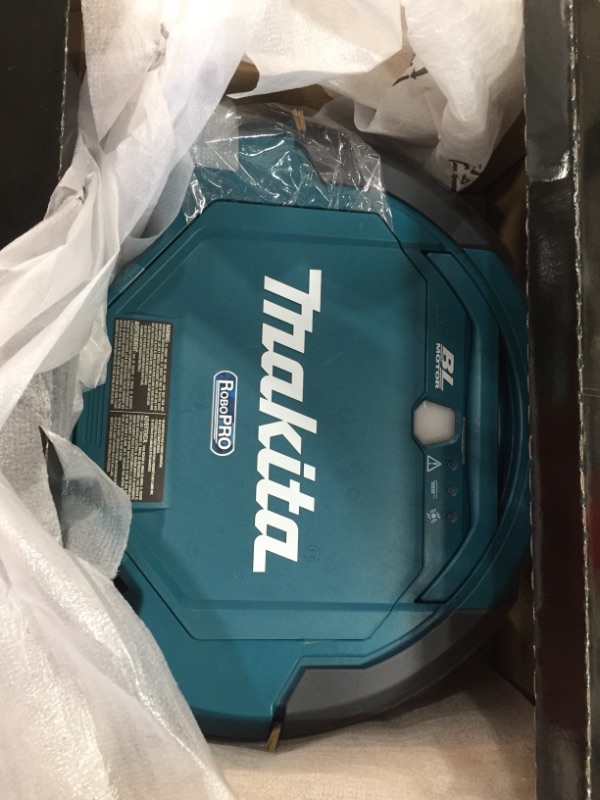 Photo 5 of Makita DRC200Z 18V X2 LXT Lithium-Ion 36V Brushless Cordless Robotic Vacuum Kit - Tool Only
