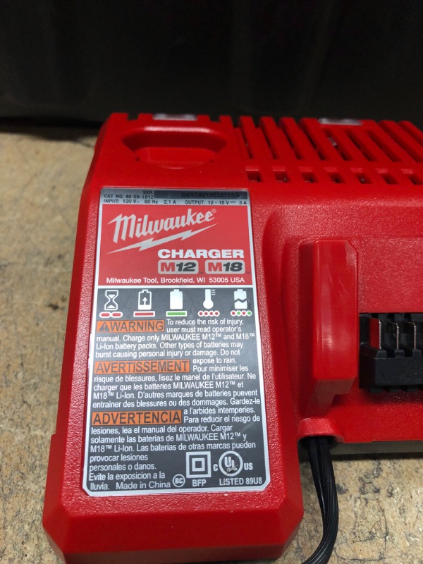 Photo 4 of Milwaukee M12 and M18 12-Volt/18-Volt Lithium-Ion Multi-Voltage Rapid Battery Charger