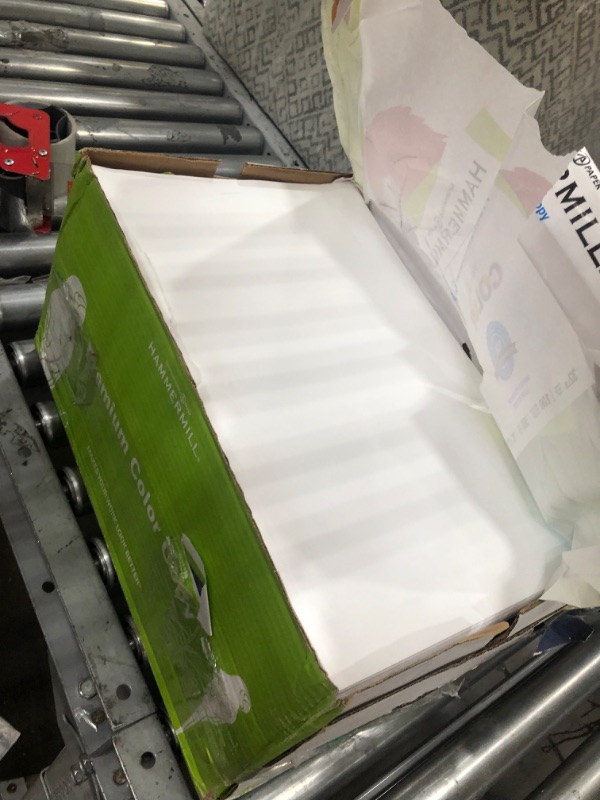 Photo 1 of Hammermill Printer Paper, Premium Color 32 lb Copy Paper, 11 x 17 - 4 Ream (2,000 Sheets) - 100 Bright, Made in the USA, 102660C
