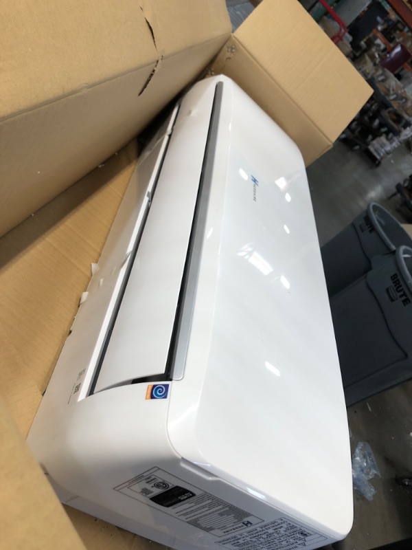 Photo 4 of Incomplete** Hessaire
DIY 12,000 BTU 1.0 Ton Ductless Mini Split Air Conditioner and Heat Pump with Variable Speed Inverter and Remote - 115V Head Unit only**