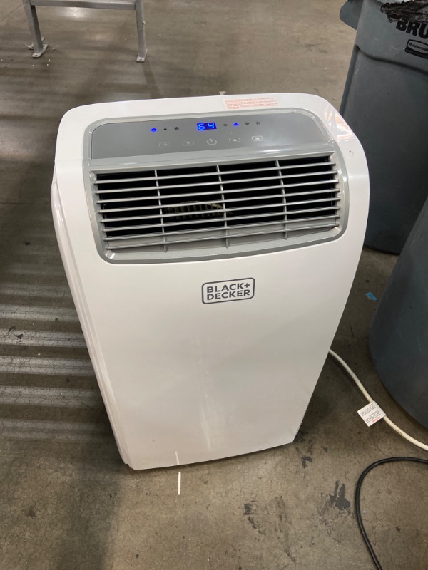 Photo 3 of ***PARTS ONLY*** BLACK+DECKER 8,000 BTU Portable Air Conditioner with Remote Control, White
