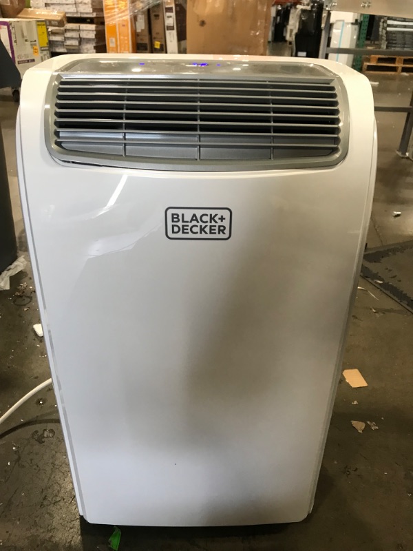 Photo 9 of (DAMAGE)BLACK+DECKER 8,000 BTU Portable Air Conditioner with Remote Control, White
**CRACKED OPEN ON SIDE, CAN BE FIXED**