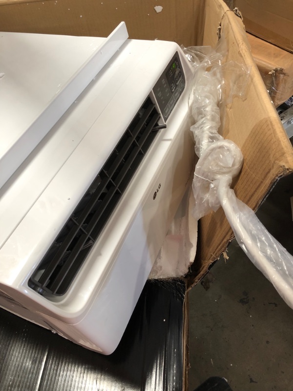 Photo 2 of ***PARTS ONLY*** LG Electronics Energy Star 9,500 BTU 115V Dual Inverter Window Air Conditioner LW1019IVSM with Wi-Fi Control