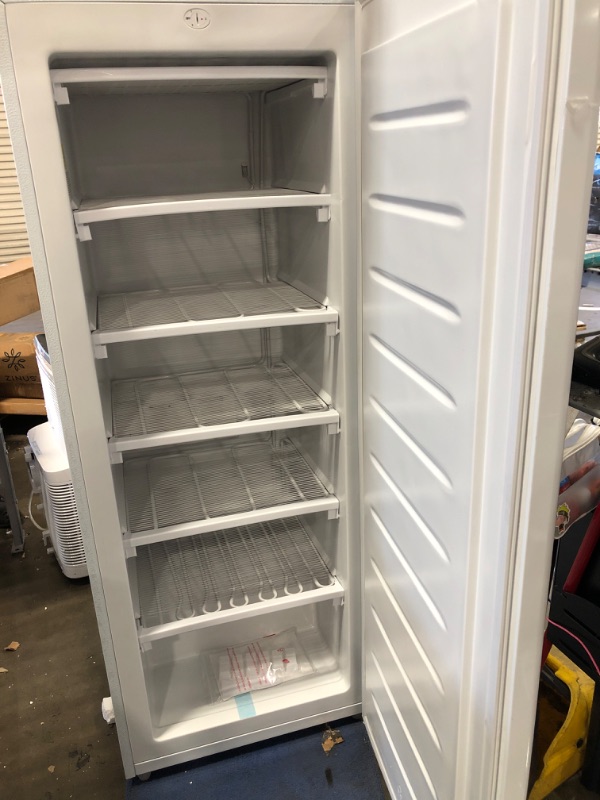 Photo 3 of Commercial Cool 6.0 cu. ft. Upright Freezer in White