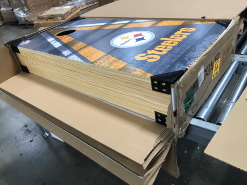 Photo 3 of (DAMAGED EDGE) Pittsburg Steelers Pro Football 2' x 4' Wood Direct Print Tournament Cornhole Set