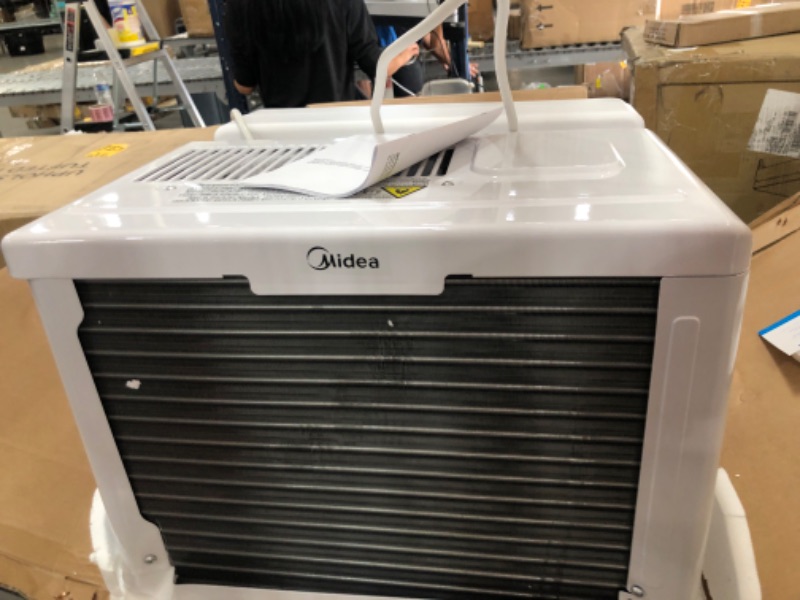 Photo 1 of Midea
8,000 BTU U-Shaped Inverter Window Air Conditioner WiFi, 9X Quieter, Over 35% Energy Savings ENERGY STAR MOST EFFICIENT