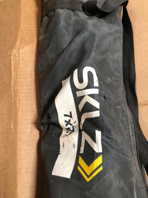 Photo 4 of **DAMAGED* MISSING PARTS*  SKLZ Portable Baseball and Softball Hitting Net with Vault
